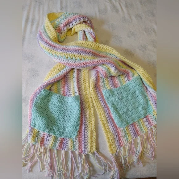 Multicolor Striped Knit Scarf - Picture 4 of 4